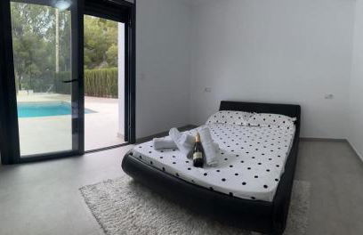 Calpe villa lujo playa piscina jardin barbacoa ideal familias y grupos - Foto 9