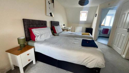 Entire 4 Bed Townhouse - Foto 5