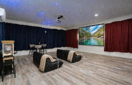Heated Pool Movie Theater Hot Tub Games Sleeps 28 - Foto 32