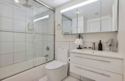 Findlay Suites Explore OTR with an Outdoor Deck - Foto 11