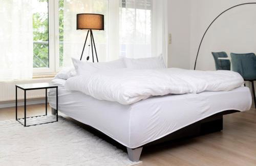 Arena in der Nähe - Tiefgarage - Balkon - Küche - Smart TV - Foto 9