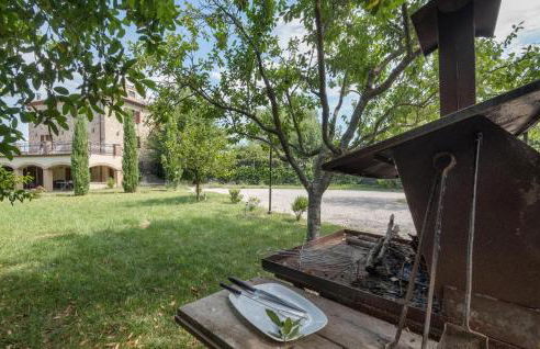 Nice Apartment In Avigliano Umbro - Foto 34