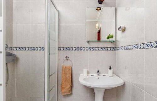 Peaceful Retreat near Sesimbra and Meco Beach - MADA HOUSE's II - Foto 37