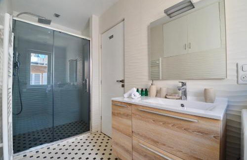 Villefranche Sur Mer One Bed - Photo 14