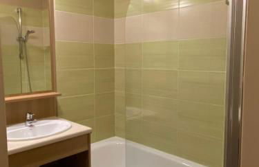 Les locations Cinaureva « Le petit nid de l'Argentière » - Foto 13