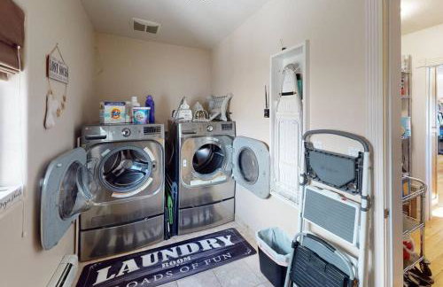 Tacit Shadow Resort Paradise Deluxe Suite, Gym, Coffee Bar, Hot-Tub, Free Laundry, Food Available - Foto 13