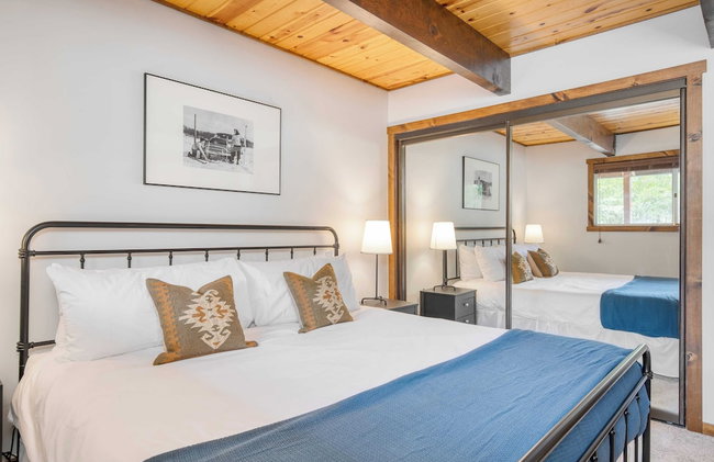 3mins to Lake, 5mins to Skiing Updated 4bdr Cabin Avalon Pines by Avantstay - Photo 32