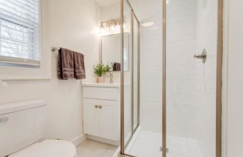 Professionally Designed 4BD Central location - Foto 26