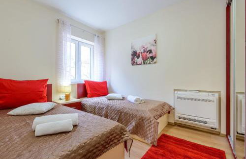 Villa Pave - Six-Bedroom Villa with Terrace and Swimming Pool - Foto 19