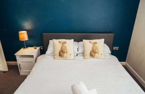 Large Apartments next to East Midlands Airport with Free Gated Parking! - Photo 28