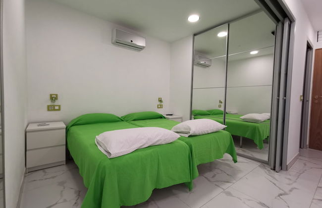 Las Vistas TRG Tenerife Royal Gardens - Photo 9