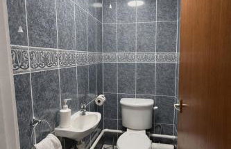 Cosy 2-Bed Flat in the Heart of Prestwich Village - Foto 10