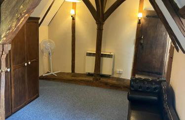 Chilton Manor House - Photo 28