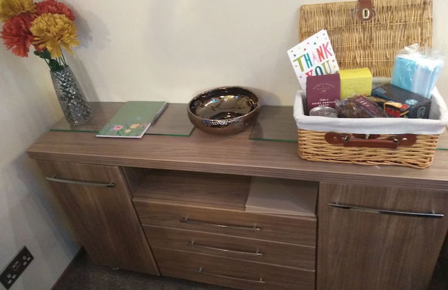 Lovely 3-bed Lodge in Towyn Near Rhyl - Foto 4