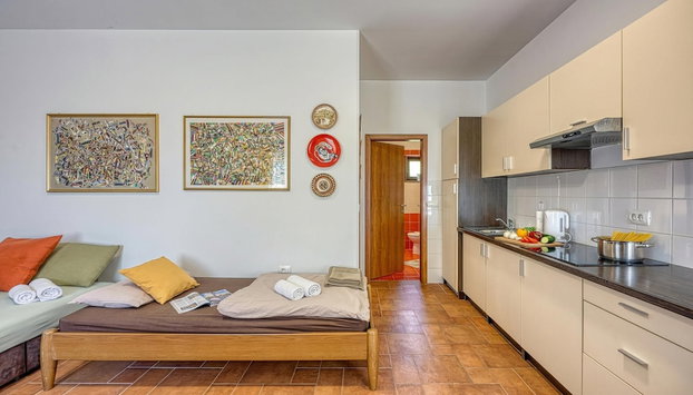 Grad Inn Apt Lavender With Pool - Foto 4, Quarto