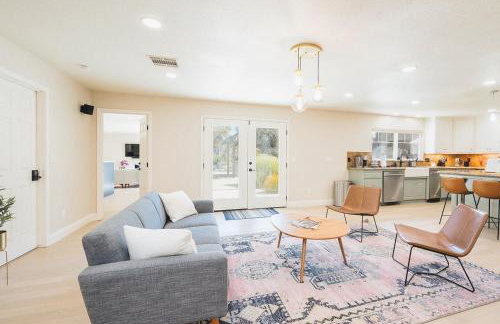 Casteel - 4,500 sq-ft retreat with a pool and hot tub in the middle of wine country! - Foto 10