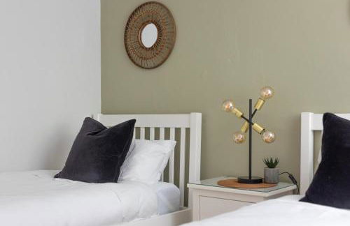 The Edinburgh Meadows Apartment - Photo 21