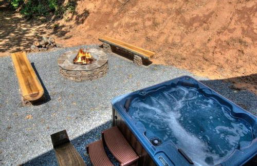 Honeymoon Getaway in woods near NOC and Smoky Mtn RR - Foto 19