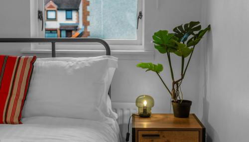 Free Parking - Central - Sleeps 6 - 2 Bedrooms - Foto 3