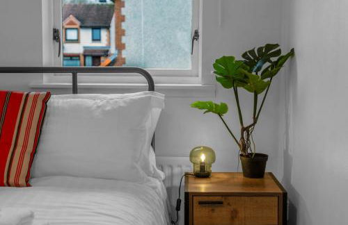 Free Parking - Central - Sleeps 6 - 2 Bedrooms - Foto 3