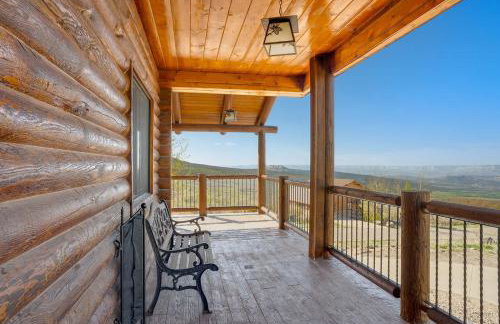 Ski and Ride Mountain Haus - Hot Tub, Fire Pit, Game Room & Deck - Foto 56