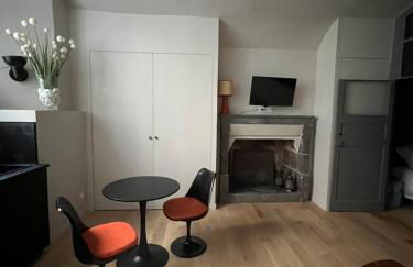 Lucas II Appartement 35 m2 Hôtel Particulier XVII ieme siècle Centre Historique Clermont-Ferrand cathédrale - Foto 5