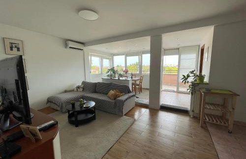 Val Boutique Apartment Terrace & Free Parking - Photo 8