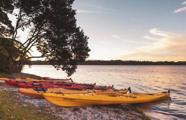 Tour en kayak por el lago McLaren - Foto 1