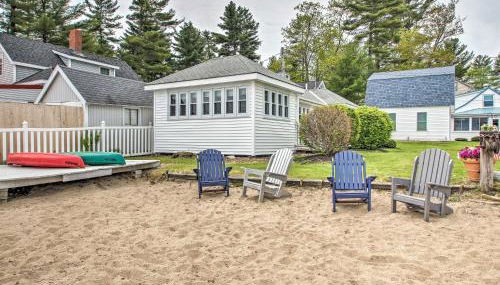 Sebago Lake Cottage with Patio and Beach Access! - Foto 2