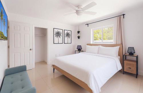 Central Miami Oasis, Near Brickell, Grove & Little Havana - Photo 3