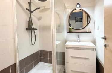 Appartement 2 CHAMBRES PISCINE TERRASSE SAINT FLORENT - Foto 2