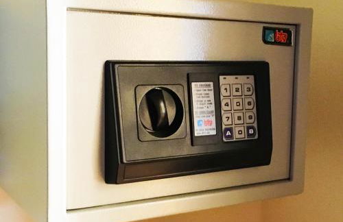 VILLA EBER - independent 1 & 2 bedroom apartments, pool, air con, fast Wi-Fi, near old town of Albufeira and beaches - Foto 40