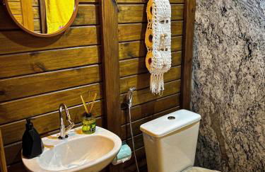 Chalé de Madeira em Vargem Alta - Photo 16