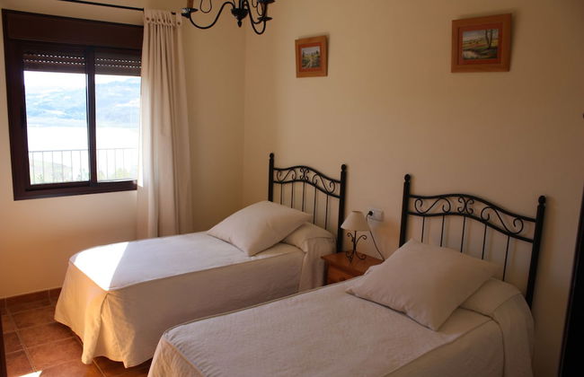 Cozy Rural Tourism Accommodation in Huetor Spain - Foto 2