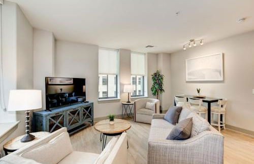 1BR Luxury Apartment With Rooftop Deck & Pool - Foto 12