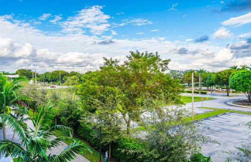 Modern 1 Bedroom In The Heart Of Downtown Doral - Foto 42