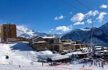 Appartement 6 places aux pieds des pistes avec piscine, wifi et parking privé, salle de bain refaite à neuf - Foto 27