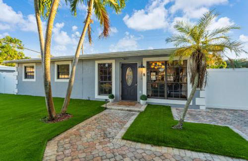 Prized by Florida |Private Pool and HotTub Oasis| - Foto 47