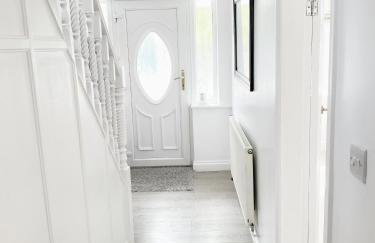 Luxurious family home in West Midlands - Photo 7