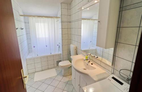 Apartments Villa Michele-Three Bedroom Apartment with Partial Sea View Grejp - Photo 21