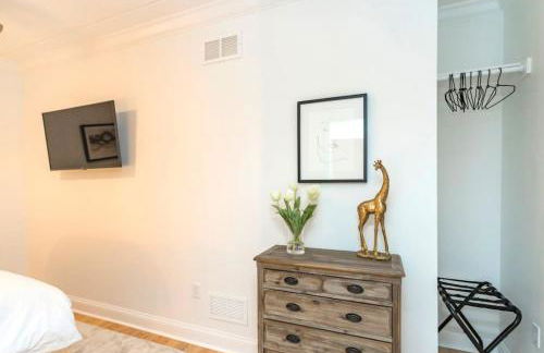 Music City Holiday, on Music Row, has POOL & Free Parking - Foto 13