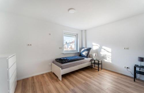 Komfortable Unterkunft für Monteure und Reisende - zentrale Lage, volle Ausstattung, fairer Preis - SCH05 - Foto 6