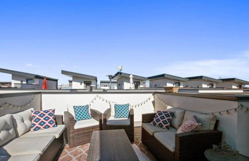 2 BDR Home Roof Deck plus Walk to Broncos and Sloans Lake - Foto 21