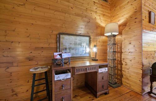 Fun fishing river cabin 23mi to beach with private dock 3BD 2BA - Foto 26