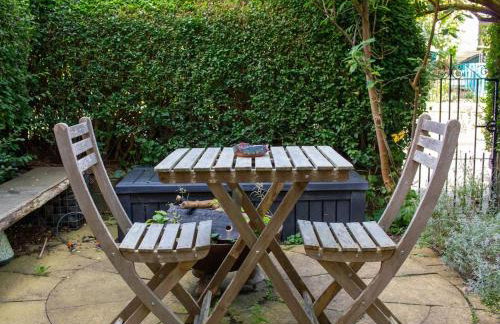 Artist colony cottage with sauna and private garden, and easy walk to city centre - Foto 34