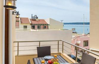 Amphitrite Beach House - Photo 15