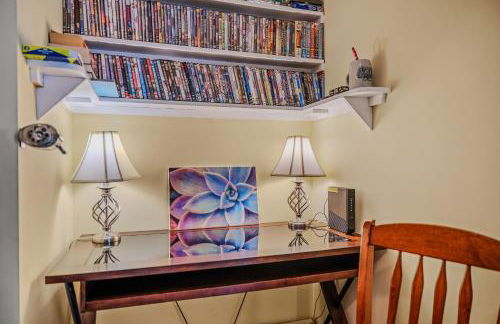 Mariposa Moon Cottage at Sleepy Creek - Wifi, Deck, Fire Pit, Creekside, View - Photo 54