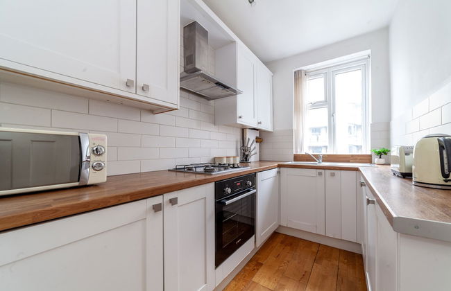 The Angel Collection - Photo 12