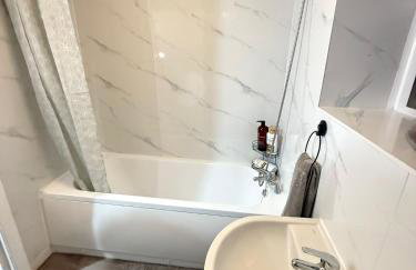 County House - 5 Bedroom Deluxe Apartment - Foto 21