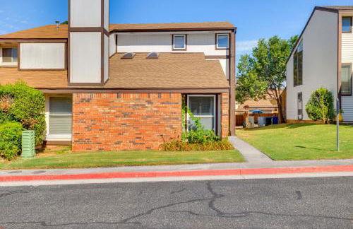 Edmond Townhome with Pool Access Near Arcadia Lake! - Foto 28